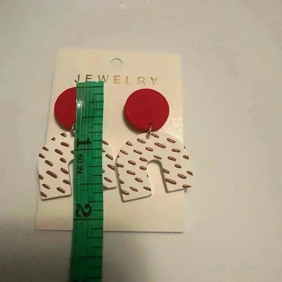 NWT Modern Red and White Arch Earrings - Picture 5 of 5